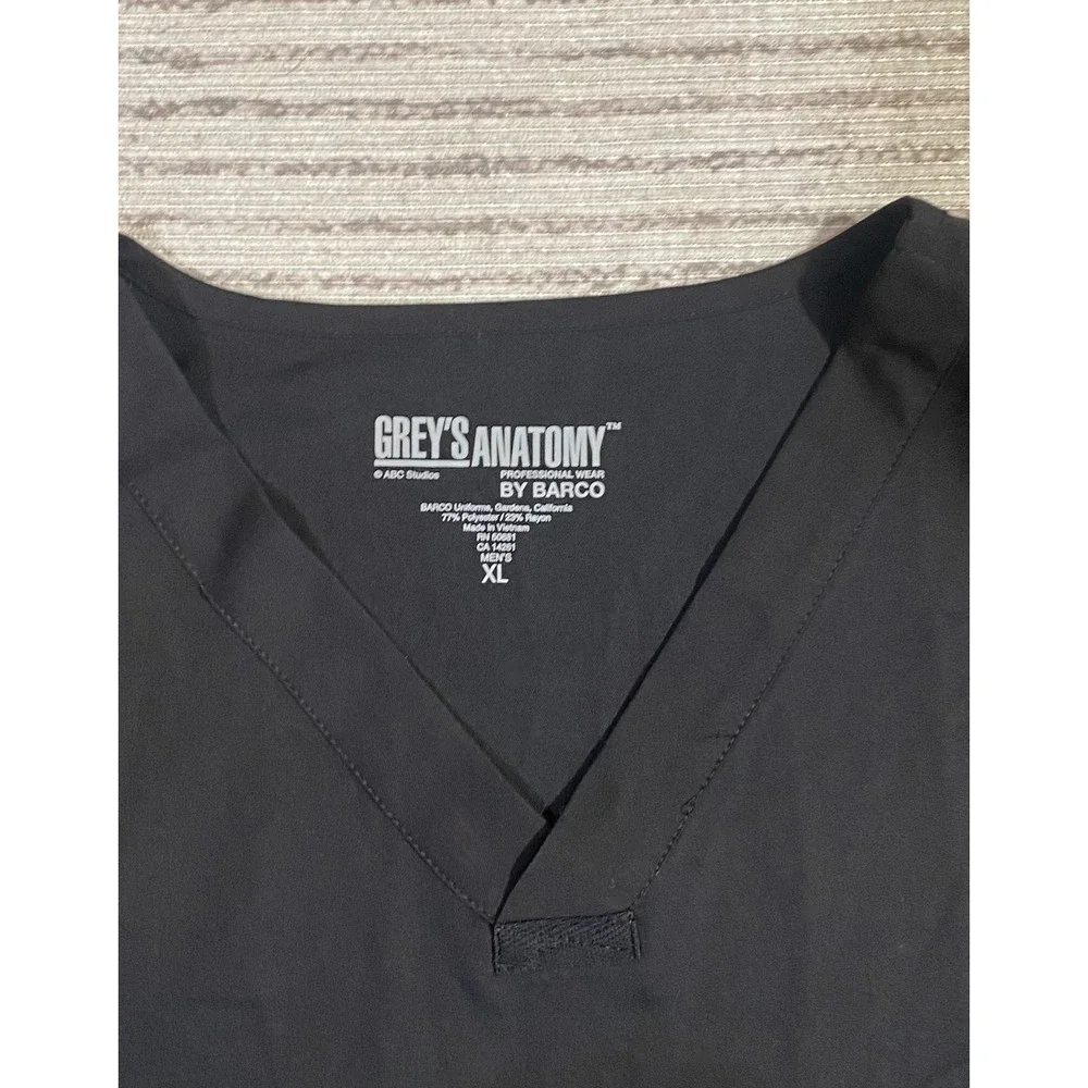 Greys Anatomy by Barco Mens Scrub Top Black V-Neck Pocket XL GVS506